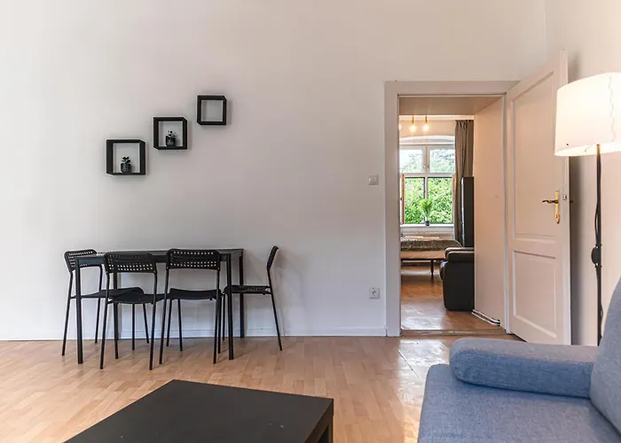 Pleasant 2Br Apt- Near Train Station Hetzendorf